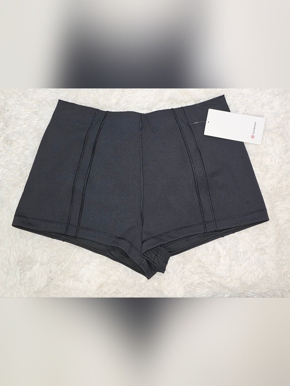 lululemon Black Define High-Rise Micro Short 2" *Luon - Size L